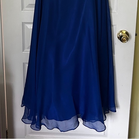 Prom Dress - Picture 8 of 10